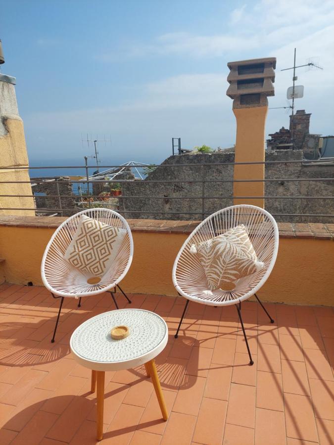 Federico II - Rooms And Breakfast Борджо-Верецци Экстерьер фото